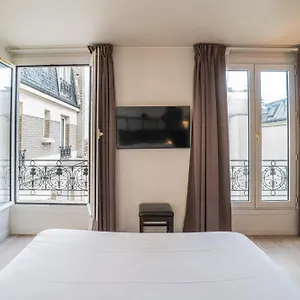 *** Hotel De Flore - Montmartre França