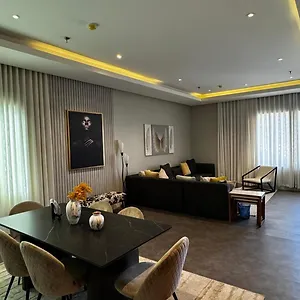 https://apt-luxury-with-perfect-view-north.hotelsriyadh.net