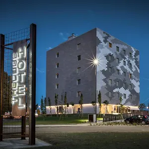 hotel-the-cube.emilia-romagnahotels.net/